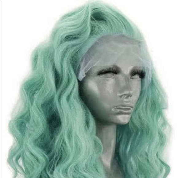 - 💜 MAI 20” SEA URC GREEN WAVY LACE FRONT WIG 💜 *NEW*
🆕🆕🆕 - Picture 4 of 6